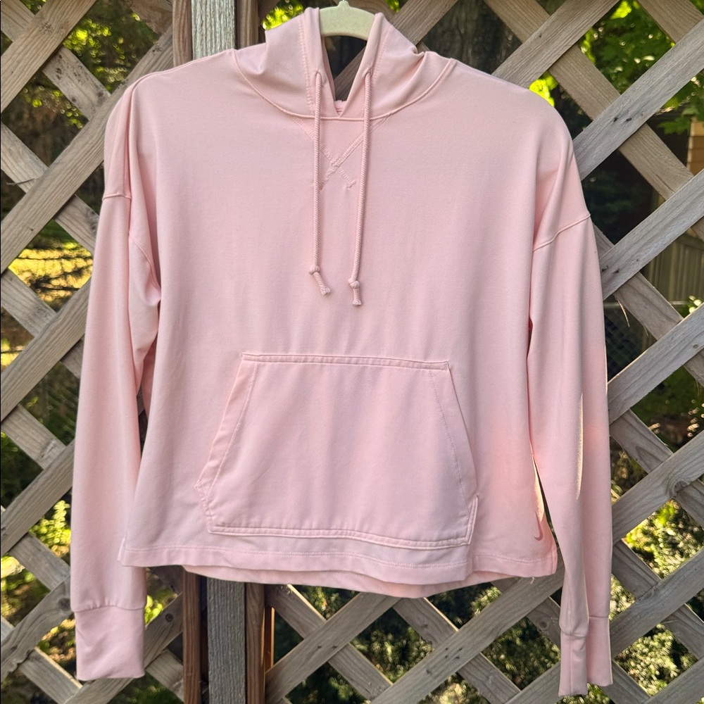 Nike Dri-Fit Yoga Jersey Cropped Lightweight Sporty Women's Nike Hoodie